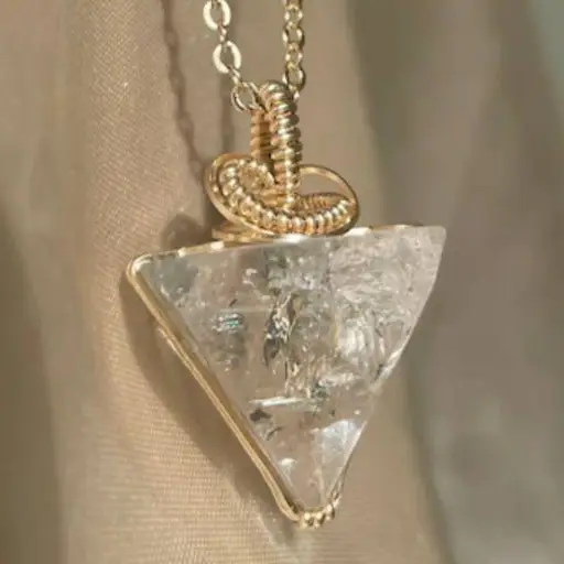 گوهرشناسی_ آپوفیلیت (Apophyllite)